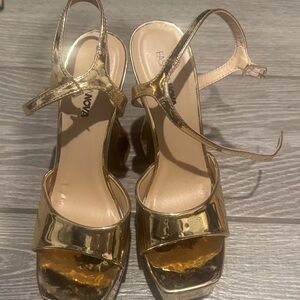 Fashion Nova Shiny Gold Heels
